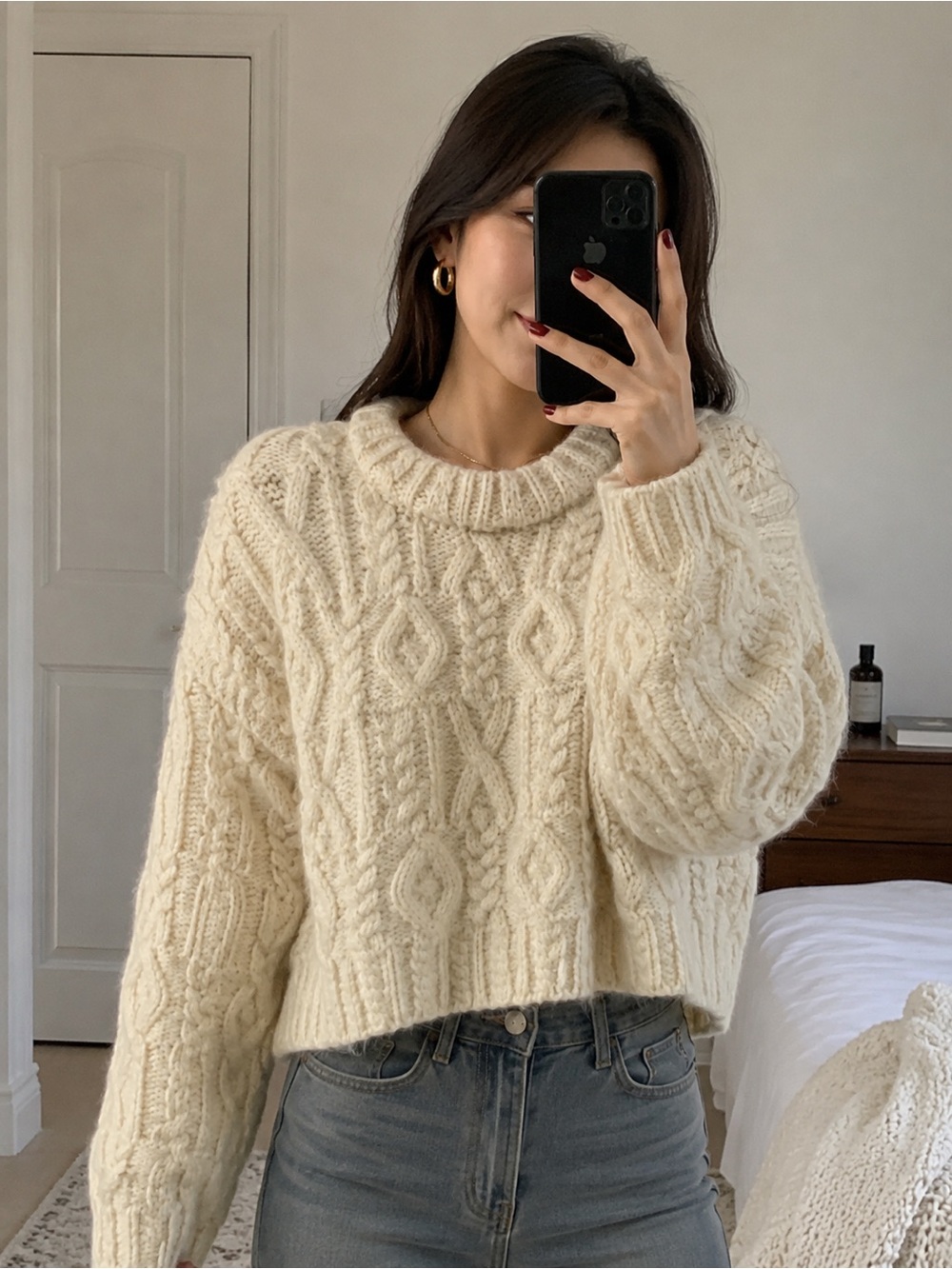OVERTAKE Korean Brand Alpaca Wool Cable Knit Cropped Sweater – Ivory